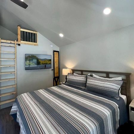 גרנטס פאס Loft Cabin 2 - Rogue River Resort מראה חיצוני תמונה