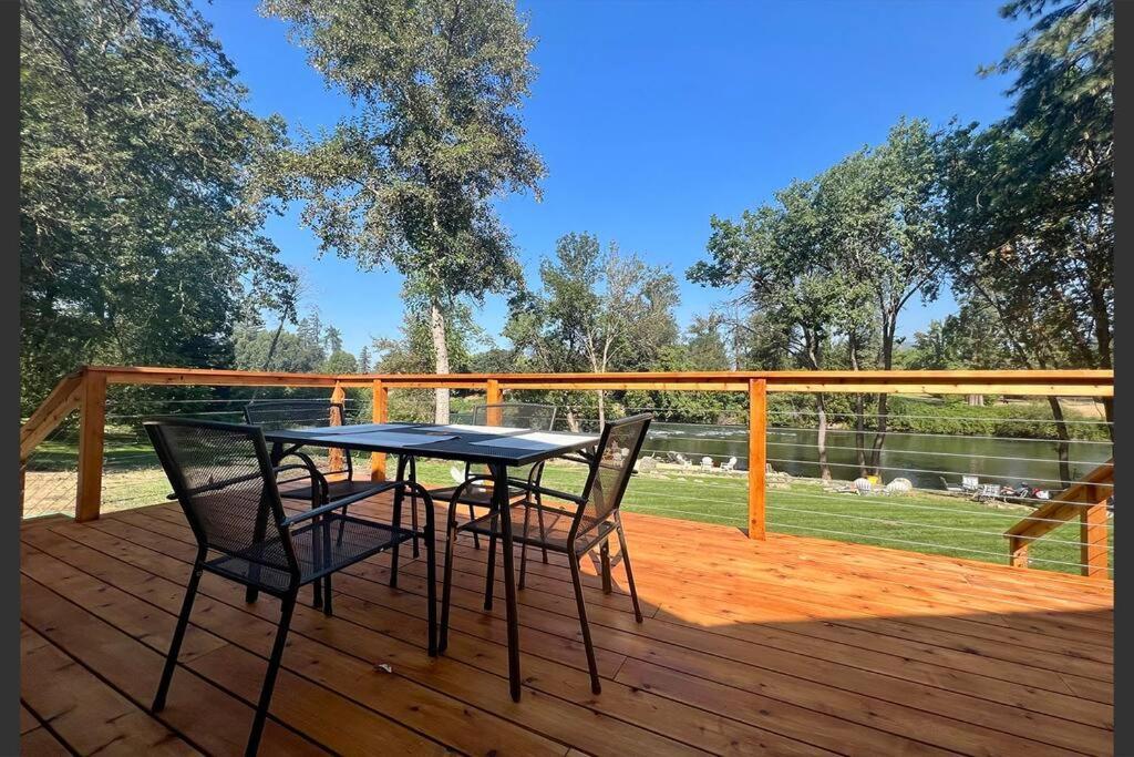 גרנטס פאס Loft Cabin 2 - Rogue River Resort מראה חיצוני תמונה
